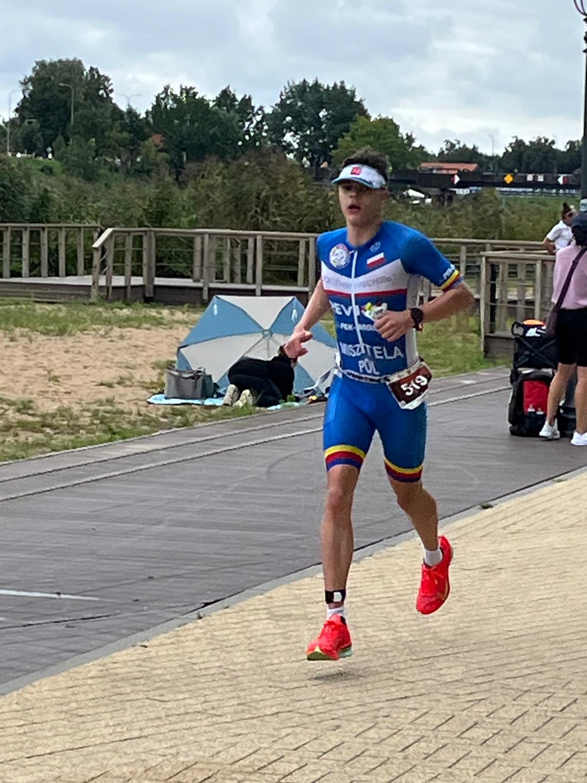 Featured image for “CASTLE Triathlon 2025”